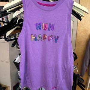2 Brooks Women’s Tanks Small